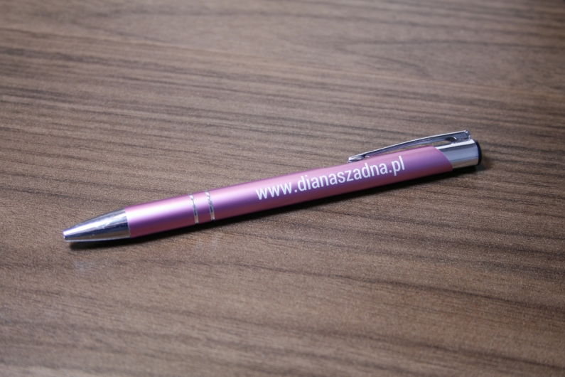 metalowy długopis z grawerem